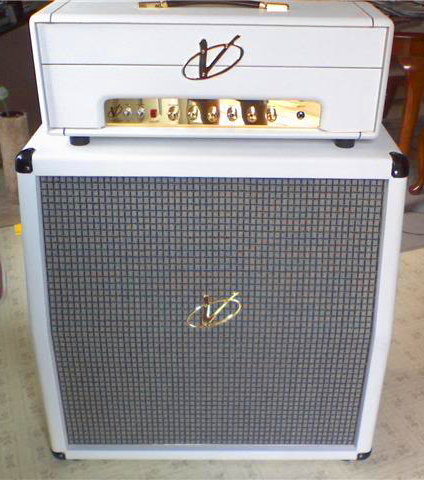 Voodoo%20Amps%20V-Reck%2050%20Custom%20Shop%20Customer%20Photo.png